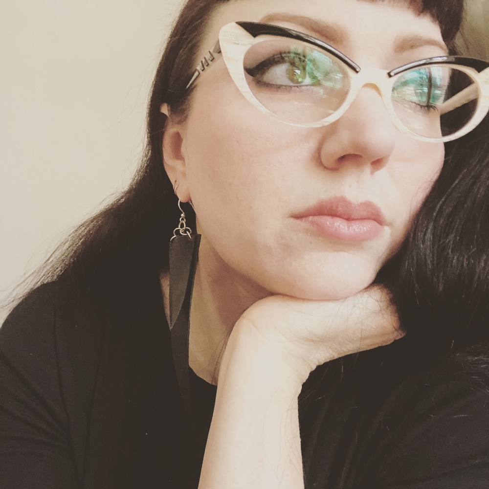 Meet your Posher, Emily